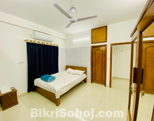 premium 3-bedroom furnished flat in Bashundhara R/A